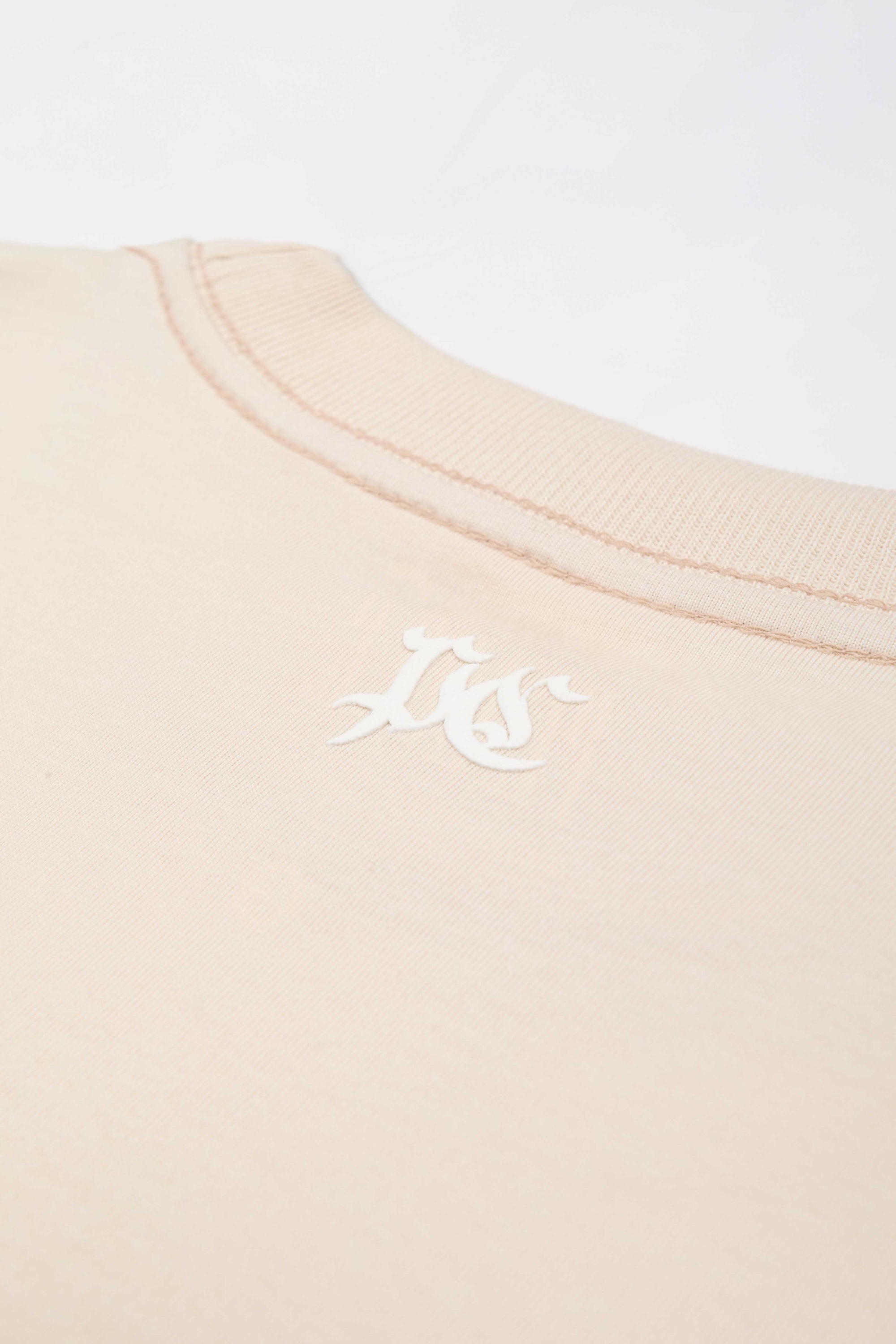 T-SHIRT SIGNATURE